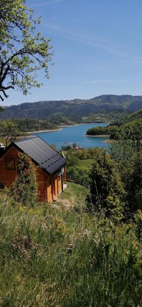Vila Bella, Tara, Zaovinsko jezero